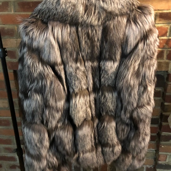 💯% Authentic Silver Fox  Fur Worn Once - Picture 7 of 8